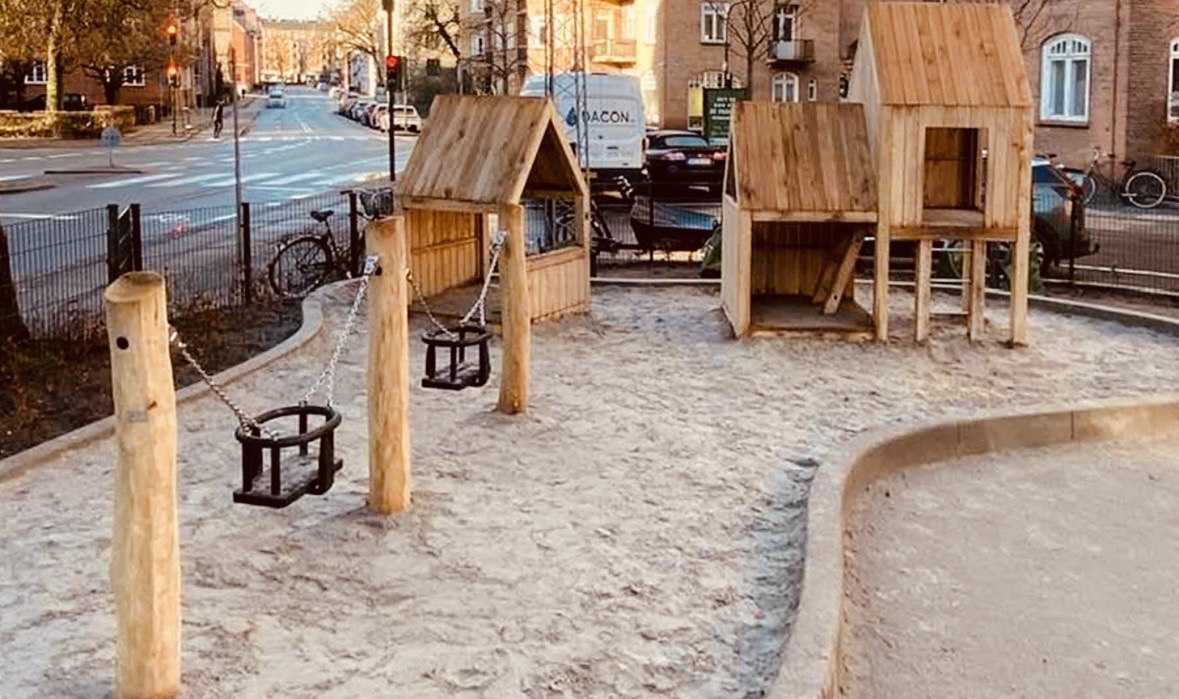 Danas Plads