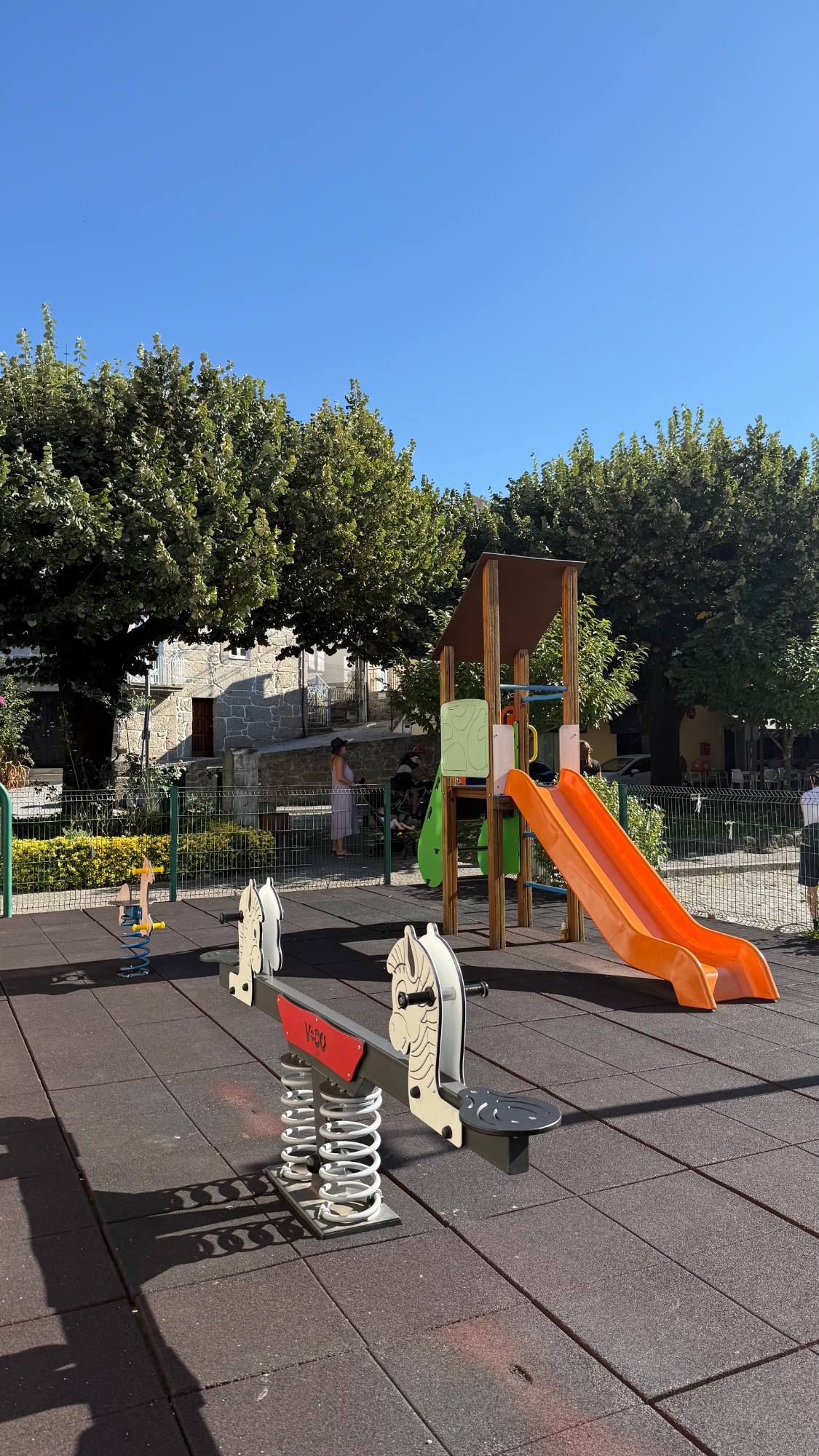 Parquia Santa Maria De Bouro